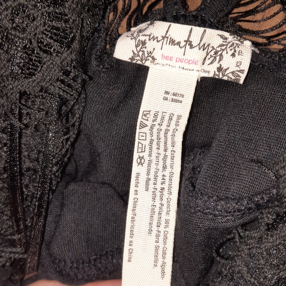 FREE PEOPLE Lace Mini Dress Slip Bodycon Eyelash Lace Halter Black LBD XS 0 2 - Picture 9 of 10